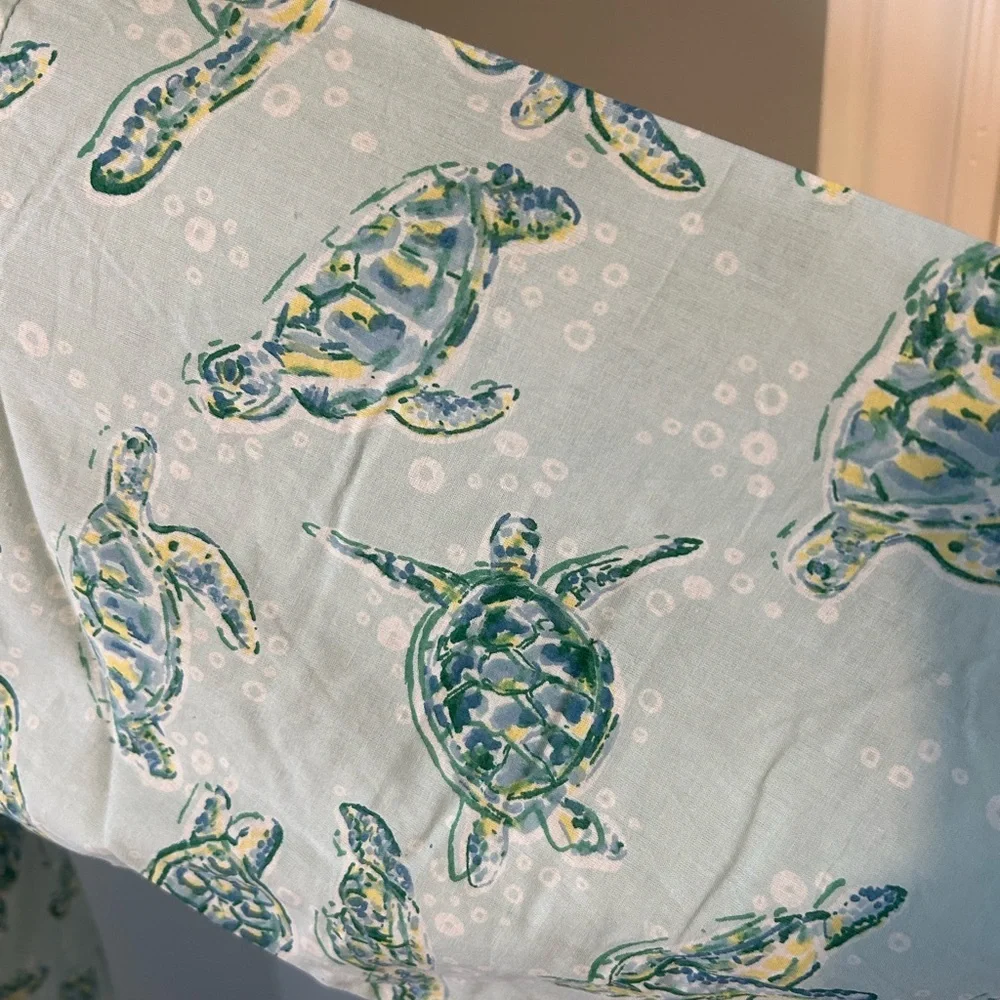 🔥🆕🔥Mahogany Turtle Short Robe - Small​ - Picture 4 of 6